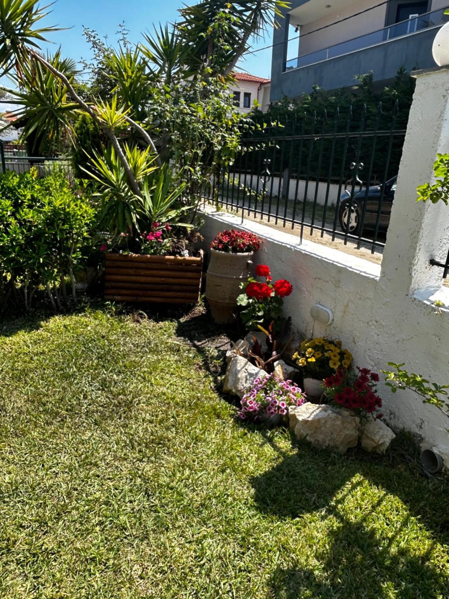 Perfect Hospitality - Elenas House, Nikiti Villa Bagian luar foto